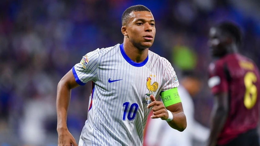 mbappe ra yeu cau gay soc voi doi tuyen phap 4320.jpg